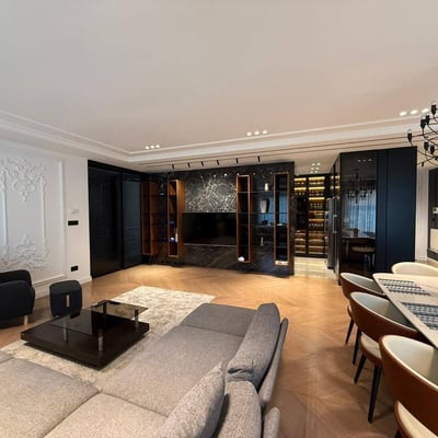 Аренда шикарной просторной 4-комнатной квартиры, 129 м², район Врачар, Белград, Сербия